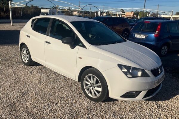 SEAT IBIZA